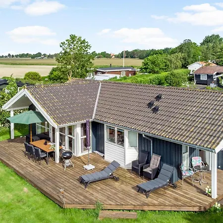 Cozy In With Wifi Holiday home